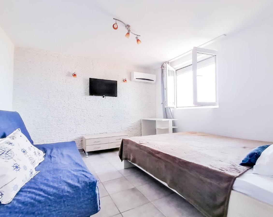 Apartments Siesta Tivat Exterior foto